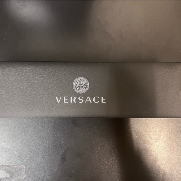 Versace empty box black good for bracelets or watches - Picture 1 of 7